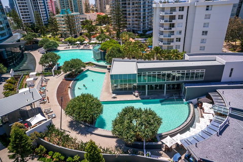 Q1 Resort & Spa - Official - Accommodation VIC 2
