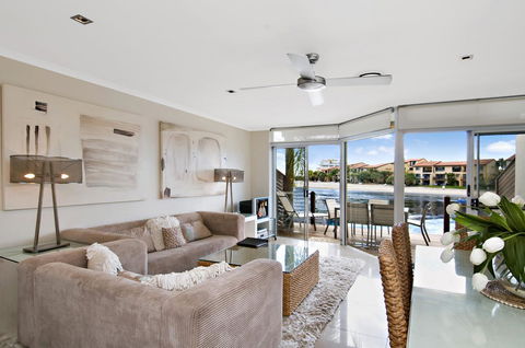 Skippers Cove Waterfront Resort - Accommodation VIC 5