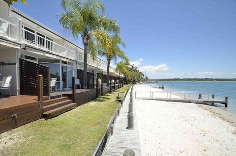 Skippers Cove Waterfront Resort - Accommodation VIC 22