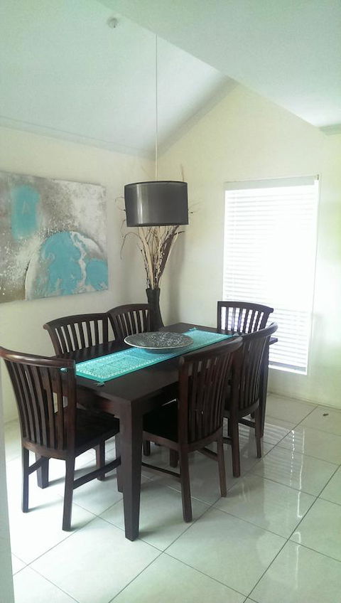 Skippers Cove Waterfront Resort - Accommodation VIC 8