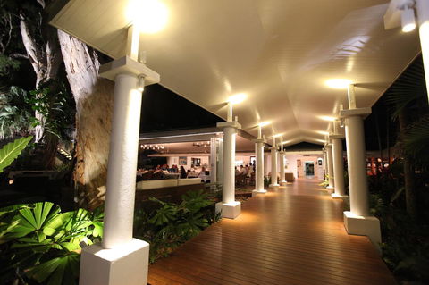 The Reef House Adults Retreat - Enjoy 28 Complimentary Inclusions - Accommodation VIC 6