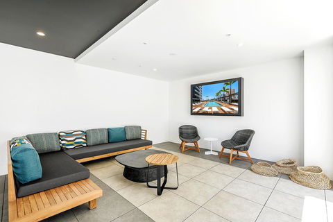 Qube Broadbeach - Accommodation VIC 22