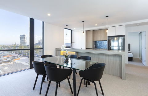 Qube Broadbeach - Accommodation VIC 43