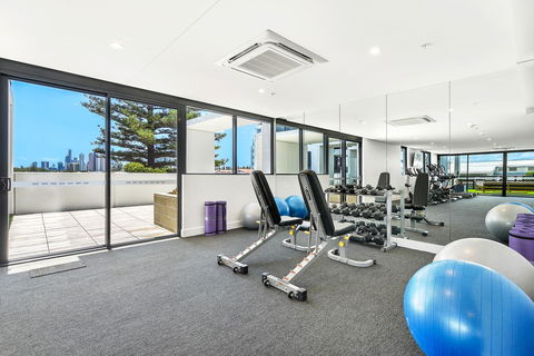 Qube Broadbeach - Accommodation VIC 32
