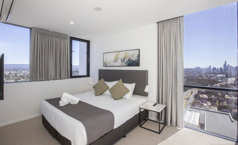 Qube Broadbeach - Accommodation VIC 1
