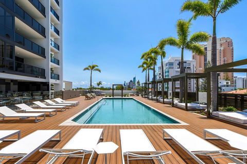 Qube Broadbeach - Accommodation VIC 31