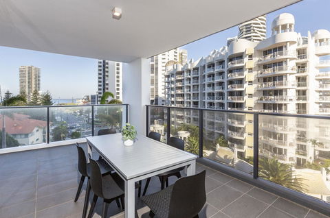 Qube Broadbeach - Accommodation VIC 41