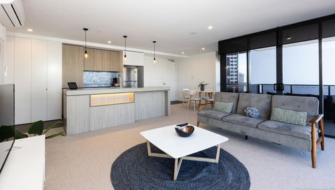 Qube Broadbeach - Accommodation VIC 13