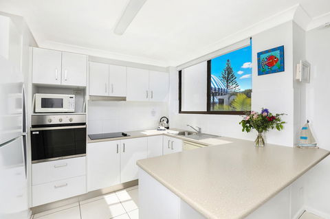 Headland Tropicana Resort - Accommodation VIC 11