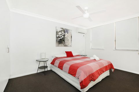 Headland Tropicana Resort - Accommodation VIC 10