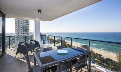 Boardwalk Burleigh Beach - Official - Accommodation VIC 12