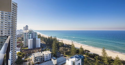Boardwalk Burleigh Beach - Official - Accommodation VIC 43