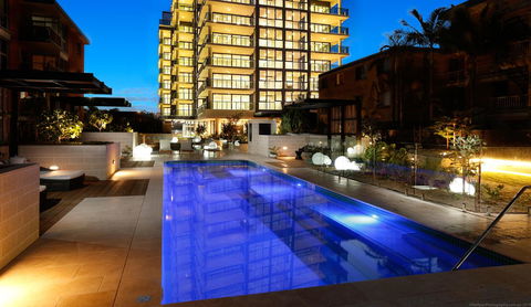 Boardwalk Burleigh Beach - Official - Accommodation VIC 19