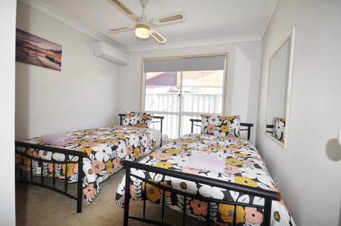 Bribie Island Canal Holiday Destination! - Accommodation VIC 18