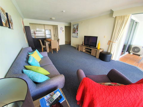 Broadbeach Holiday Apartments - Accommodation VIC 30