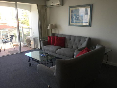 Broadbeach Holiday Apartments - Accommodation VIC 37