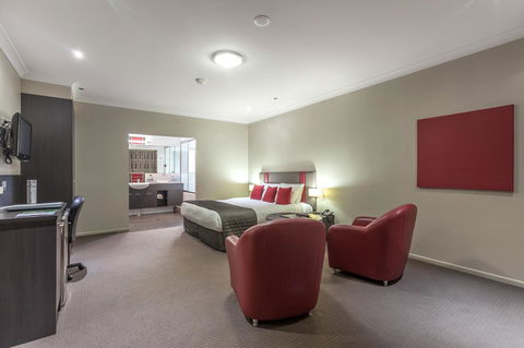 Platinum International - Accommodation VIC 1