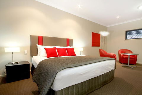 Platinum International - Accommodation VIC 6