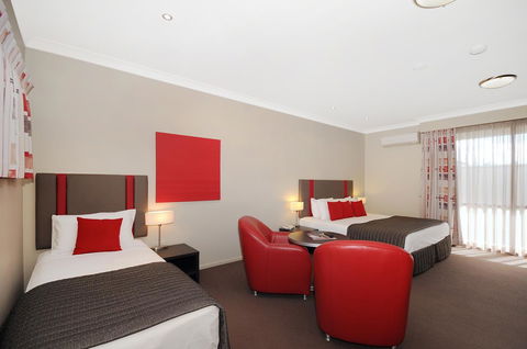 Platinum International - Accommodation VIC 8