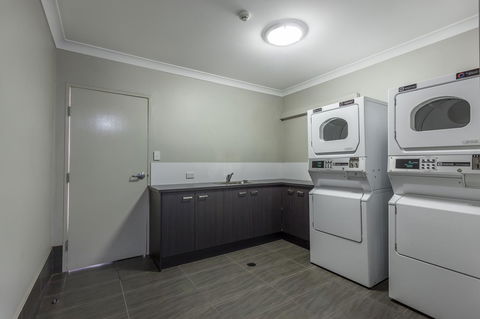 Platinum International - Accommodation VIC 37