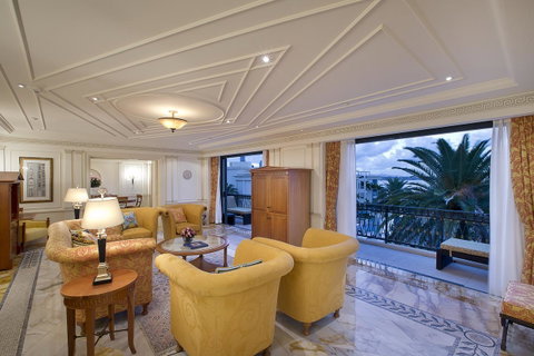 Imperial Hotel Gold Coast - Accommodation VIC 34
