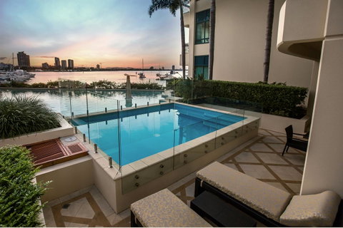 Imperial Hotel Gold Coast - Accommodation VIC 2