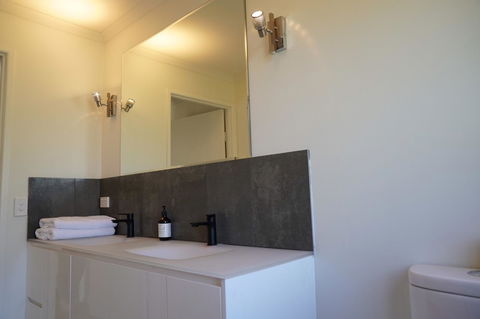McCarthy Grove Maleny - Accommodation VIC 10
