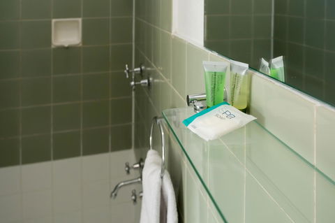 Nightcap At Emerald Star Hotel - Accommodation VIC 36