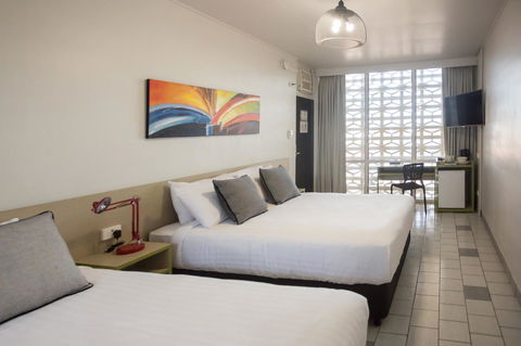 Nightcap At Emerald Star Hotel - Accommodation VIC 42