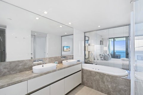 Soul Surfers Paradise - Gclr - Accommodation VIC 5