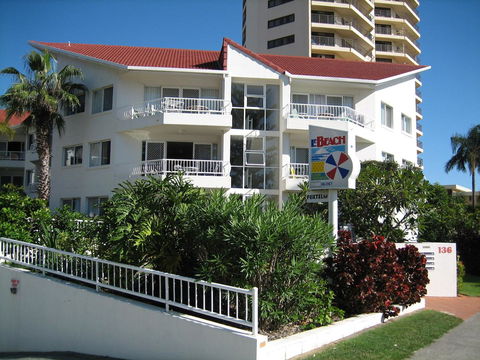 Le Beach Apartments - Accommodation VIC 11