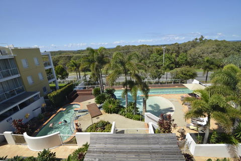 Seachange Coolum Beach - Accommodation VIC 18