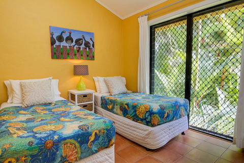 Number 2 On The Beach | Beautiful Beachfront Villa - Accommodation VIC 16