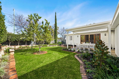 Frangipani House - Accommodation VIC 32