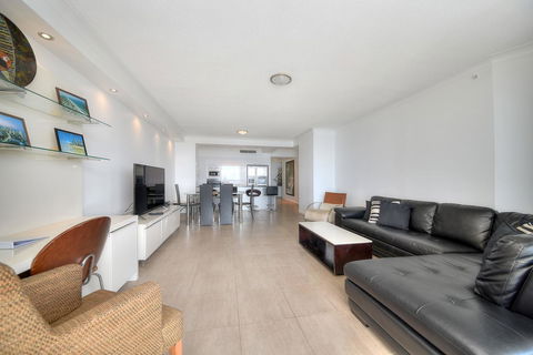 The Towers Of Chevron Renaissance - Holidays Gold Coast - Accommodation VIC 21