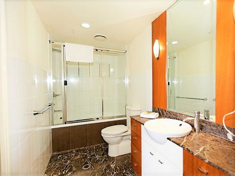 The Towers Of Chevron Renaissance - Holidays Gold Coast - Accommodation VIC 35
