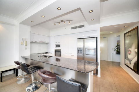 The Towers Of Chevron Renaissance - Holidays Gold Coast - Accommodation VIC 18