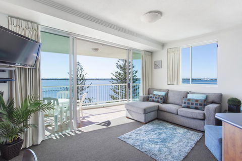 Crystal Bay On The Broadwater - Accommodation VIC 17