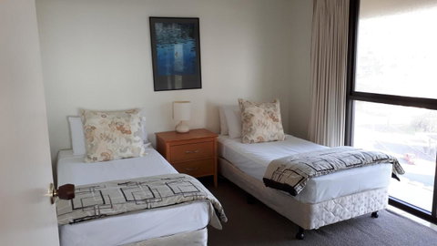 De Ville Apartments - Accommodation VIC 6