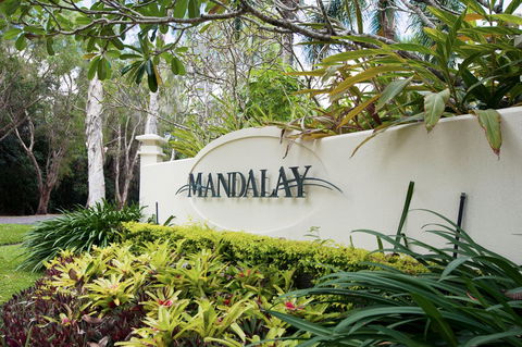 Mandalay Luxury Beachfront Apartments - Accommodation VIC 5