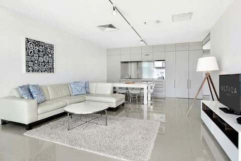 ULTIQA Air On Broadbeach - Accommodation VIC 34