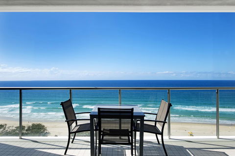 ULTIQA Air On Broadbeach - Accommodation VIC 11