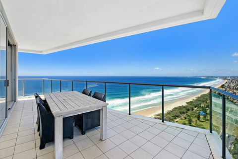 ULTIQA Air On Broadbeach - Accommodation VIC 32