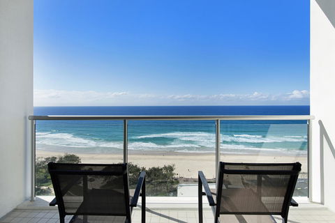 ULTIQA Air On Broadbeach - Accommodation VIC 12