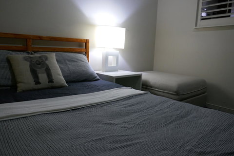 Towers Of Chevron - Private Apartment - Accommodation VIC 6