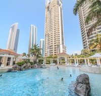 Towers of Chevron - Private Apartment - Accommodation VIC