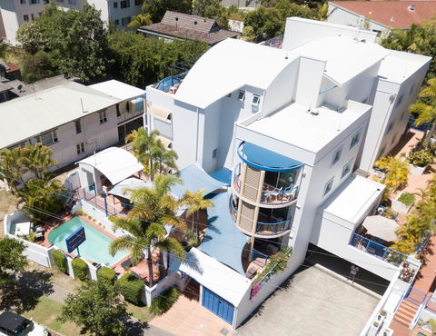 Surfers Beach Resort One - Accommodation VIC 1