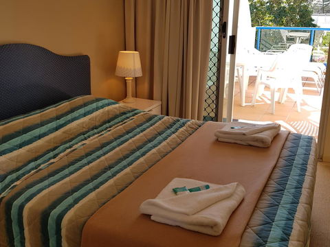 Surfers Beach Resort One - Accommodation VIC 22