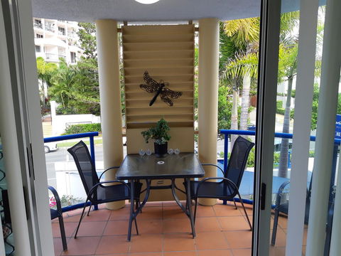Surfers Beach Resort One - Accommodation VIC 5