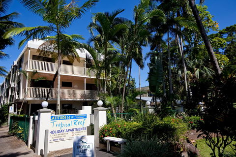 Seascape Holidays - Tropical Reef Apartments - Accommodation VIC 2